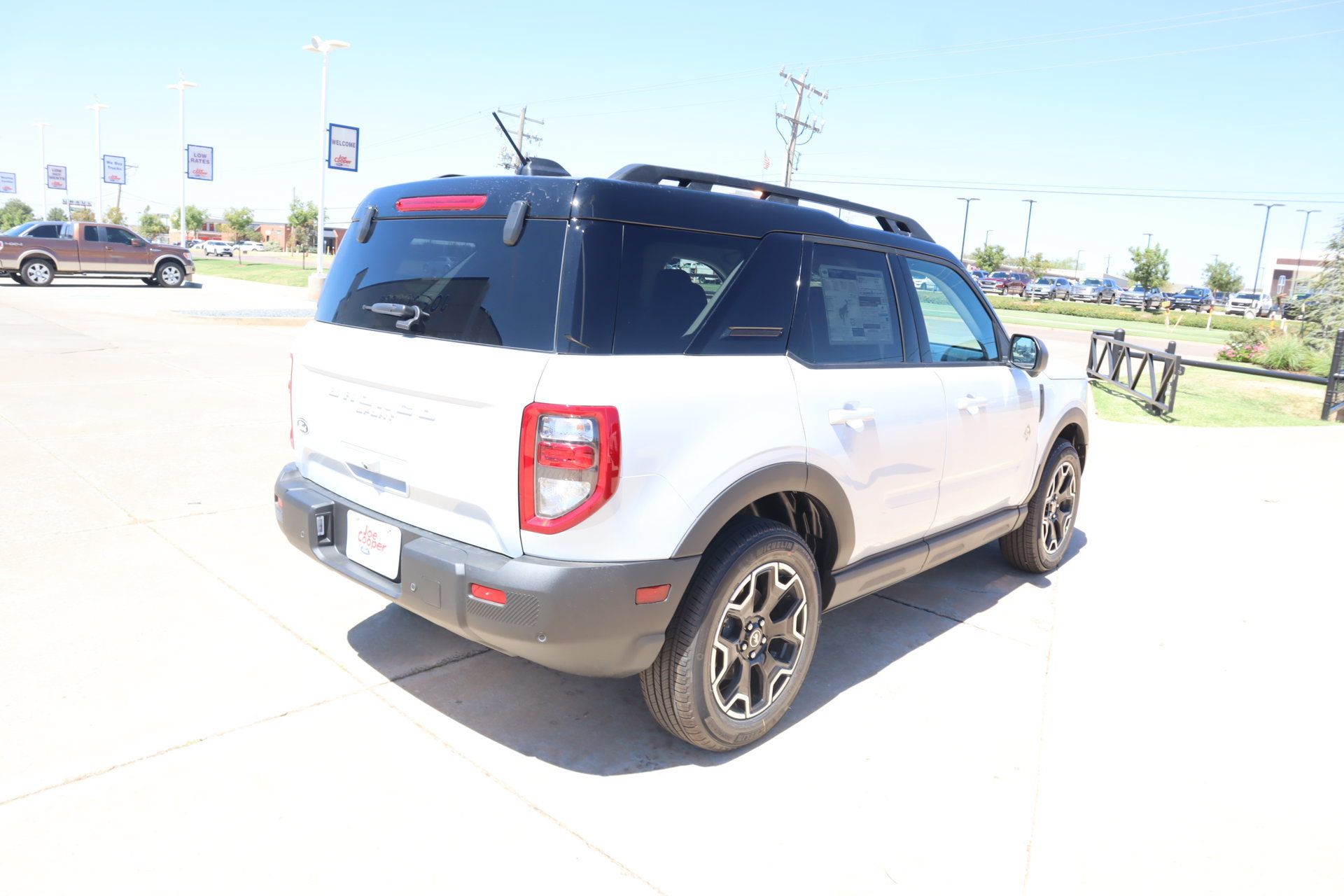 New 2026 Ford Bronco Sport Outer Banks w/ Outer Banks Tech Package+ AWD/4WD image 20