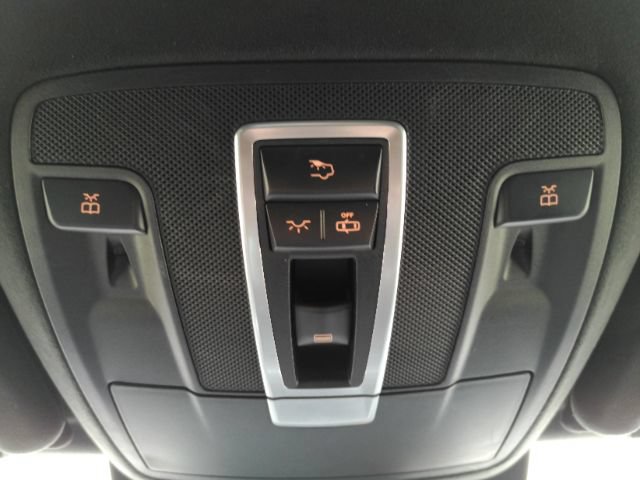 Used 2015 Mercedes-Benz GL 63 AMG 4MATIC image 57