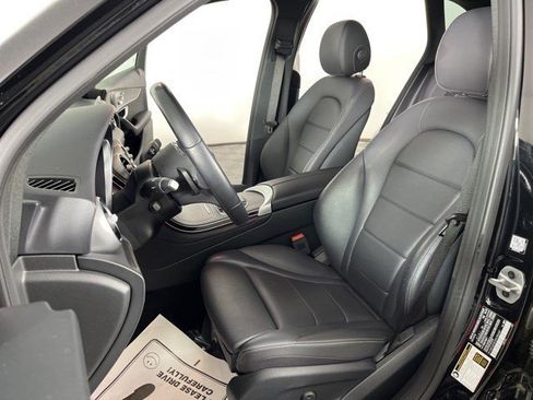 Used 2022 Mercedes-Benz GLC 300 GLC 300 image 14