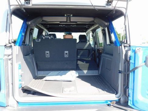 New 2024 Ford Bronco Outer Banks image 24