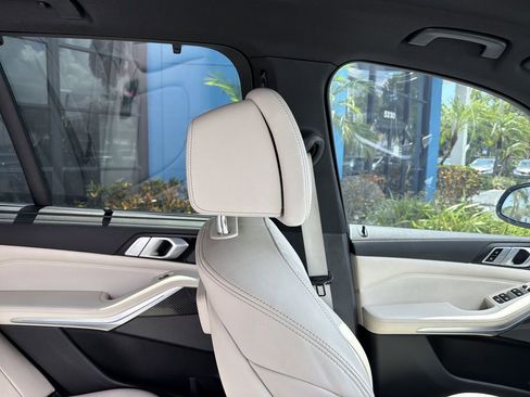 Used 2021 BMW X5 M50i w/ Executive Package AWD/4WD image 16