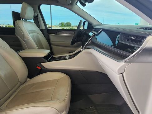 Used 2023 Jeep Grand Cherokee L Overland w/ Rear Seat Video Group I image 33