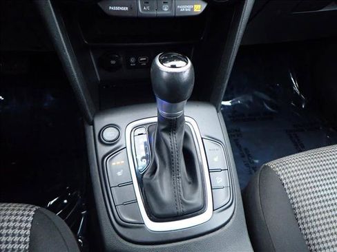 Used 2021 Hyundai Kona SEL Plus image 21