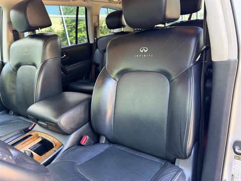 Used 2014 INFINITI QX80 4WD w/ Theater Package image 35