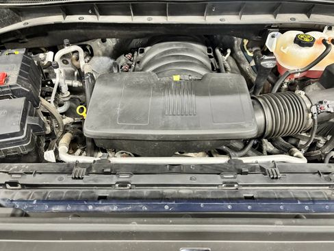 Used 2023 GMC Sierra 1500 SLT w/ SLT Premium Package RWD image 24