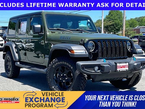 Used 2023 Jeep Wrangler Unlimited AWD/4WD image 1