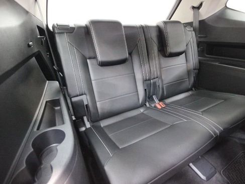 Used 2022 Volkswagen Atlas SEL R-Line image 29