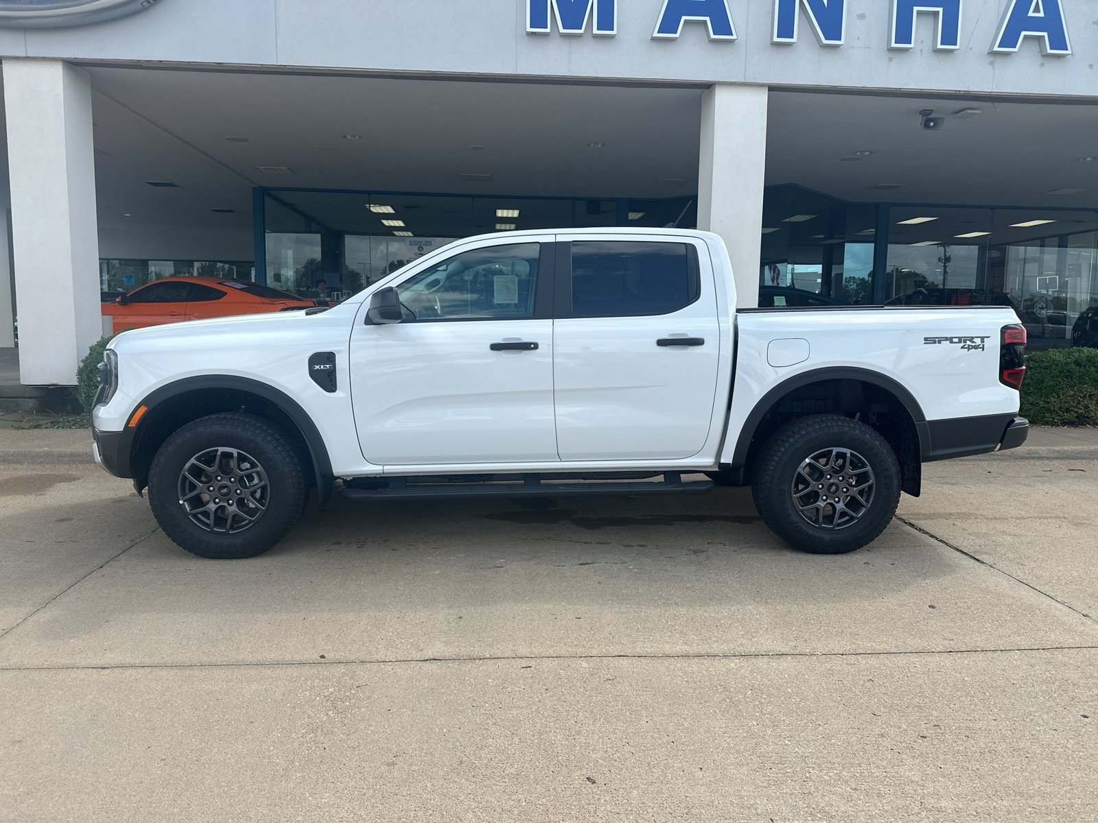 New 2026 Ford Ranger XLT w/ Equipment Group 301A High AWD/4WD image 10