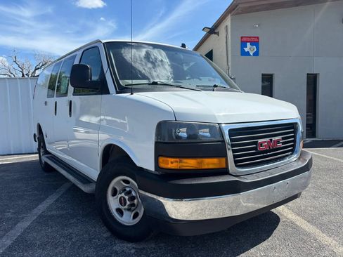 Used 2021 GMC Savana 2500 w/ Driver Convenience Package RWD image 15