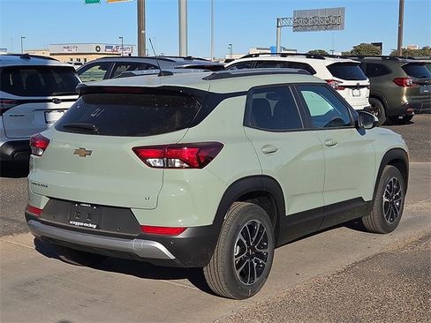 New 2026 Chevrolet TrailBlazer LT w/ Convenience Package image 3