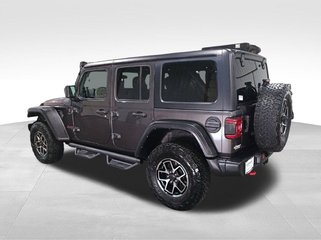 Used 2024 Jeep Wrangler Unlimited Rubicon AWD/4WD image 4