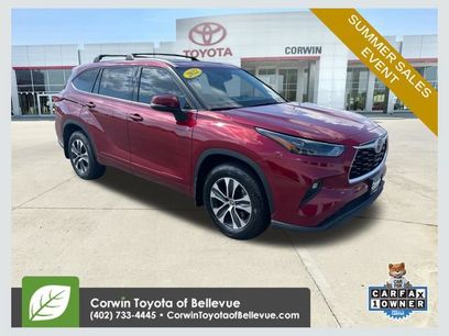 Used 2022 Toyota Highlander XLE