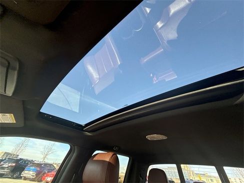 Used 2014 Ford F150 King Ranch w/ King Ranch Luxury Package image 14