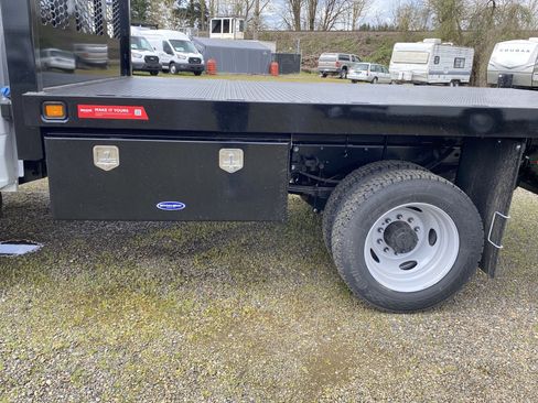 New 2025 Ford F450 XL w/ XL Chrome Package image 9