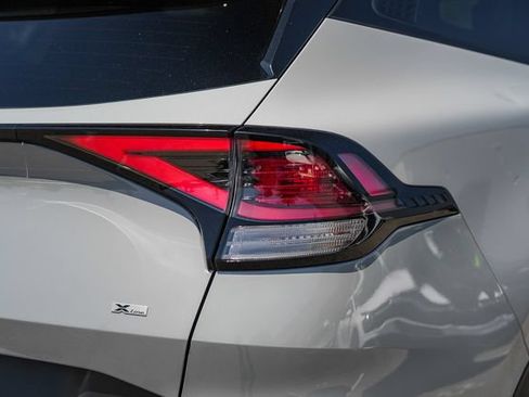 Certified 2023 Kia Sportage X-Line AWD/4WD image 11