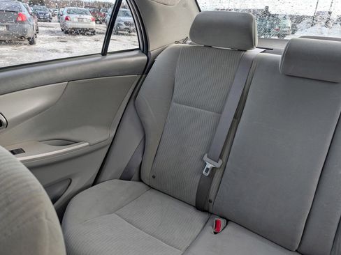 Used 2010 Toyota Corolla LE image 12