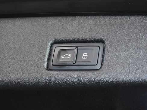 Used 2025 Audi SQ5 Premium Plus w/ Premium Plus Package AWD/4WD image 73