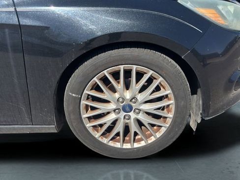 Used 2014 Ford Focus Titanium image 1