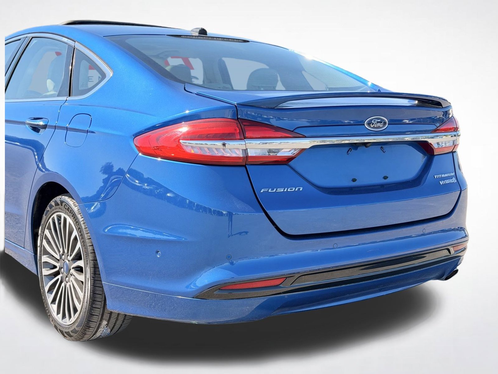 Used 2017 Ford Fusion Titanium FWD image 11