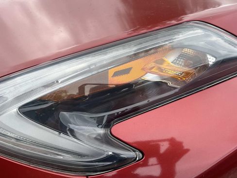 Used 2016 Nissan Juke S FWD image 9