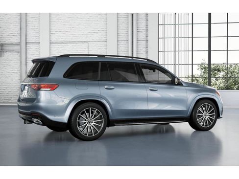 New 2026 Mercedes-Benz GLS 580 4MATIC image 31