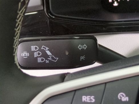 New 2025 Volkswagen Taos S image 26