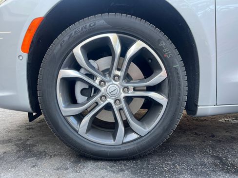 New 2026 Chrysler Pacifica Pinnacle image 10