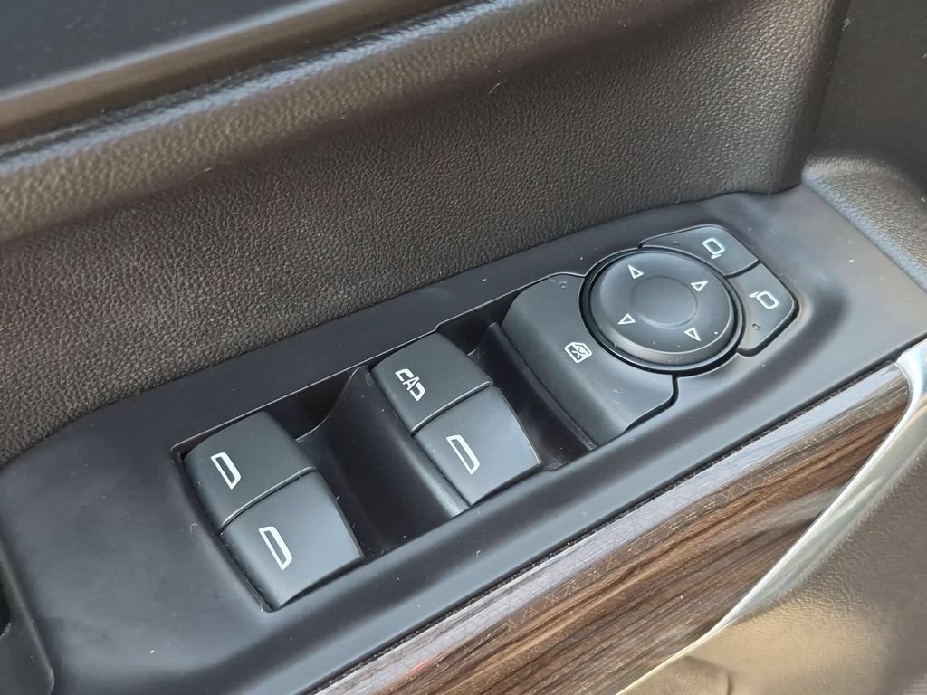 Used 2020 Chevrolet Silverado 1500 RST w/ All-Star Edition RWD image 15