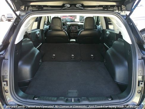 Used 2019 Jeep Compass Altitude image 10