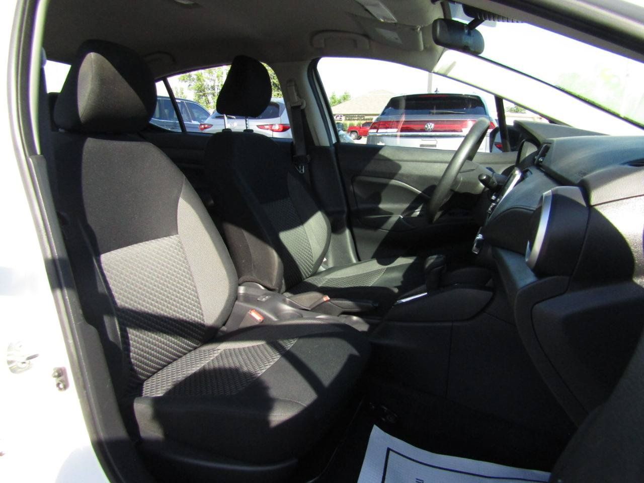 Used 2020 Nissan Versa S FWD image 23