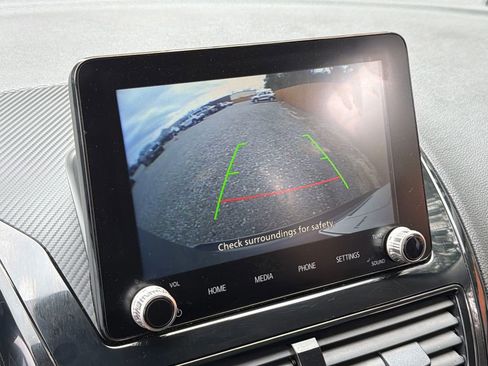 Used 2024 Mitsubishi Eclipse Cross LE image 8