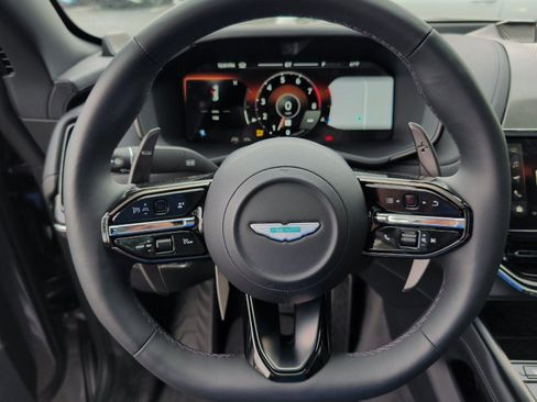 Used 2025 Aston Martin DBX 707 AWD/4WD image 18
