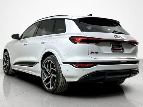 New 2025 Audi SQ6 e-tron Premium Plus image 4