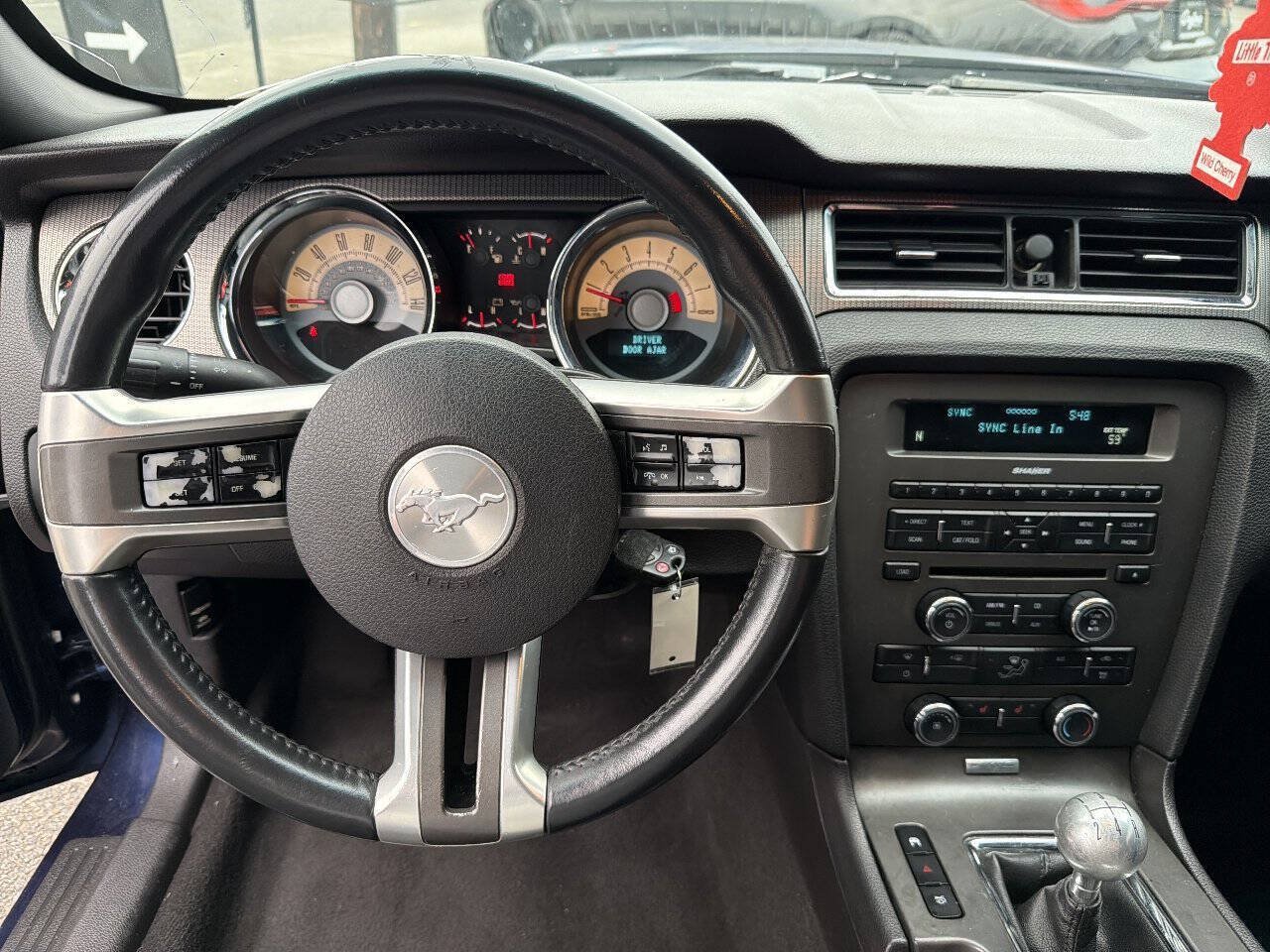 Used 2010 Ford Mustang GT Premium RWD image 21