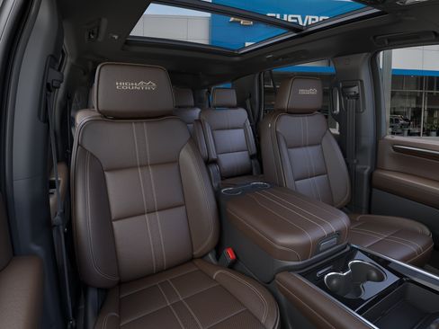 New 2026 Chevrolet Tahoe High Country w/ Sun And Tow Package AWD/4WD image 40