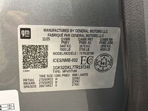 Used 2026 GMC Yukon Denali w/ Sun & Power Step Package AWD/4WD image 44