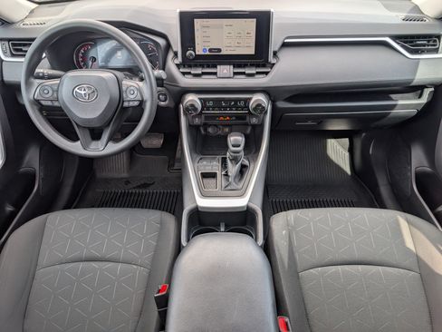 Used 2023 Toyota RAV4 XLE w/ Convenience Package FWD image 5