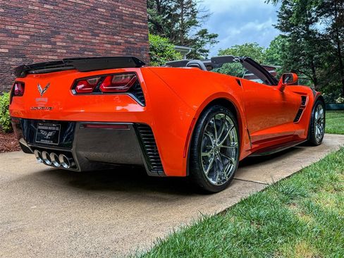 Used 2019 Chevrolet Corvette Grand Sport RWD image 39