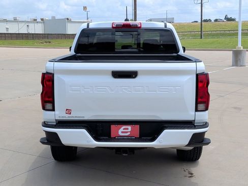 Used 2025 Chevrolet Colorado LT AWD/4WD image 8