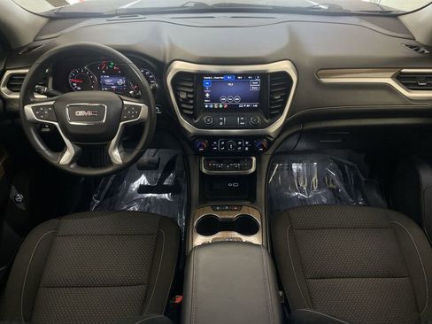 Used 2023 GMC Acadia SLE w/ Driver Convenience Package FWD image 13