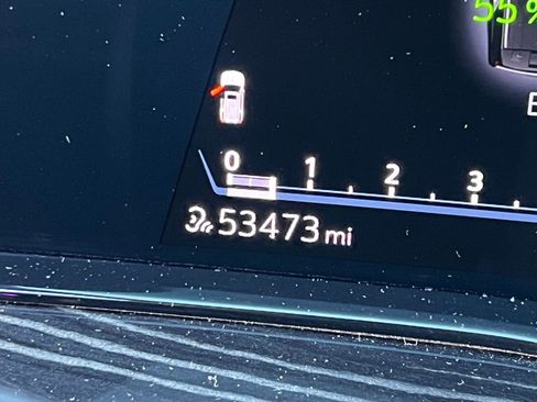 Used 2024 Cadillac Escalade ESV Sport image 27