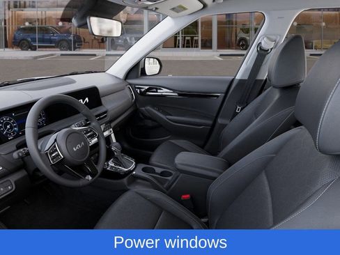 Used 2025 Kia Seltos EX image 18