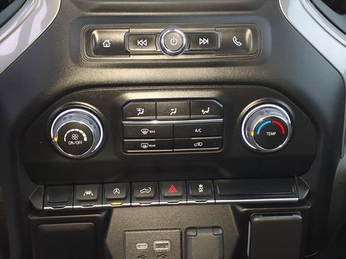 Used 2022 Chevrolet Silverado 1500 Custom w/ Rally Edition image 14