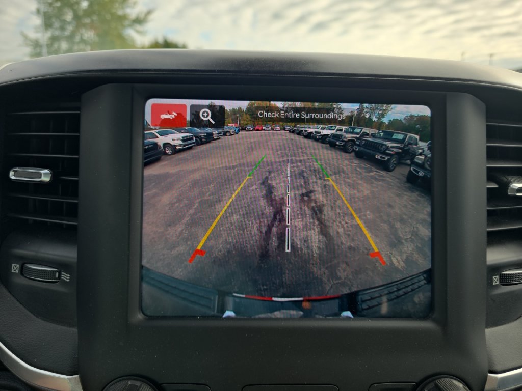 Used 2022 RAM 1500 Big Horn AWD/4WD image 18