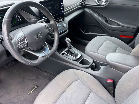 Used 2021 Hyundai Ioniq SEL image 12