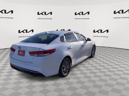 Used 2018 Kia Optima LX image 8