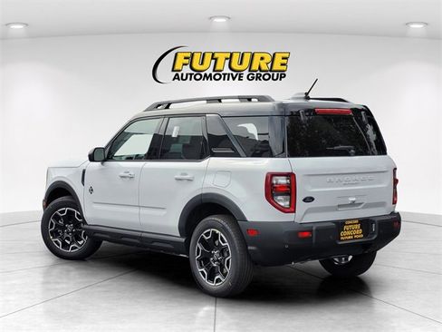 New 2025 Ford Bronco Sport Outer Banks image 5
