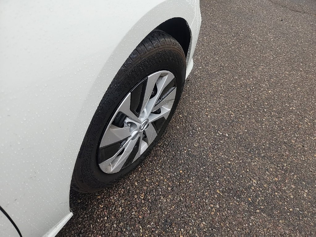 Used 2020 Nissan Altima 2.5 S FWD image 14