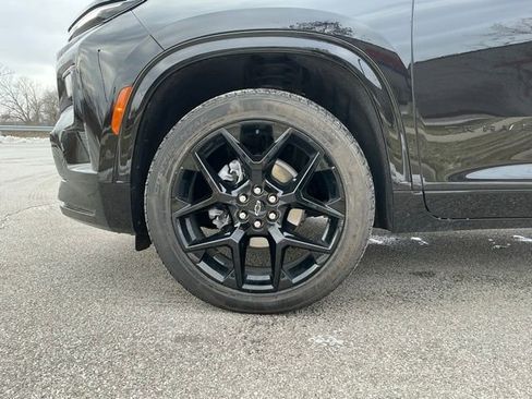 Used 2024 Chevrolet Traverse RS w/ LPO, Floor Liner Package image 15