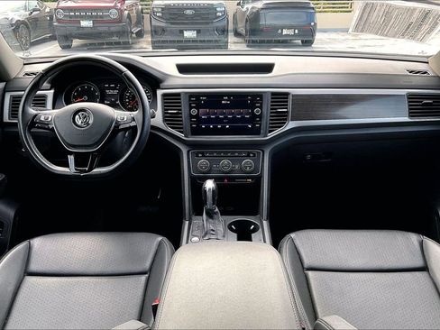 Used 2019 Volkswagen Atlas SE w/ Towing Package AWD/4WD image 15